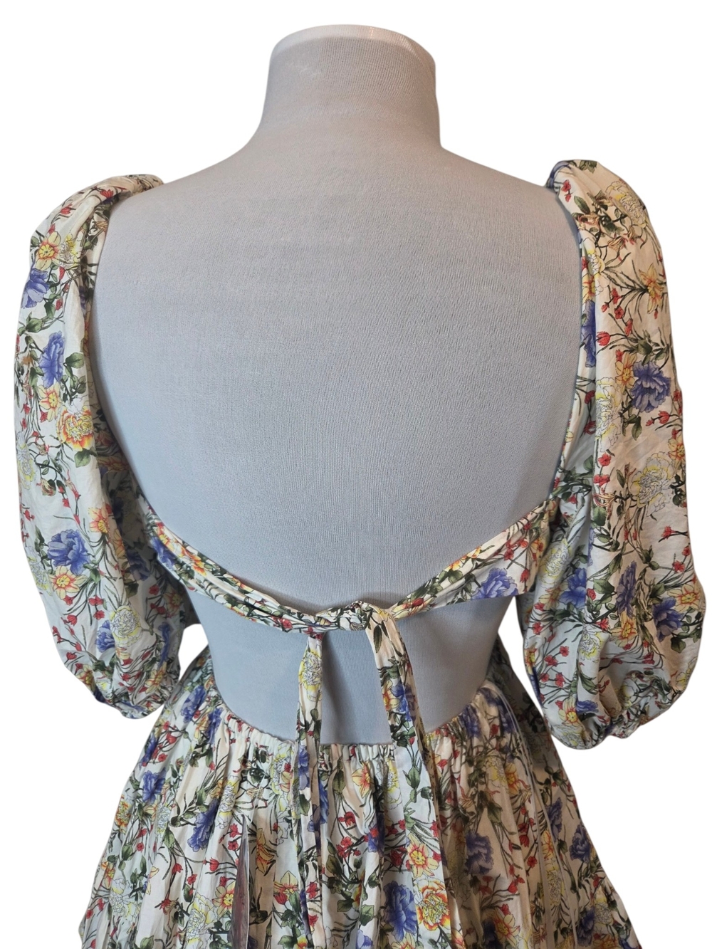 Harp & Finn Mable Floral Open Back Mini Dress W/Puff Sleeves & Ruffle Women's M - Picture 9 of 16